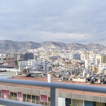 Miku Apartments-Luxury City View At Wilson Square تيرانا المظهر الخارجي الصورة