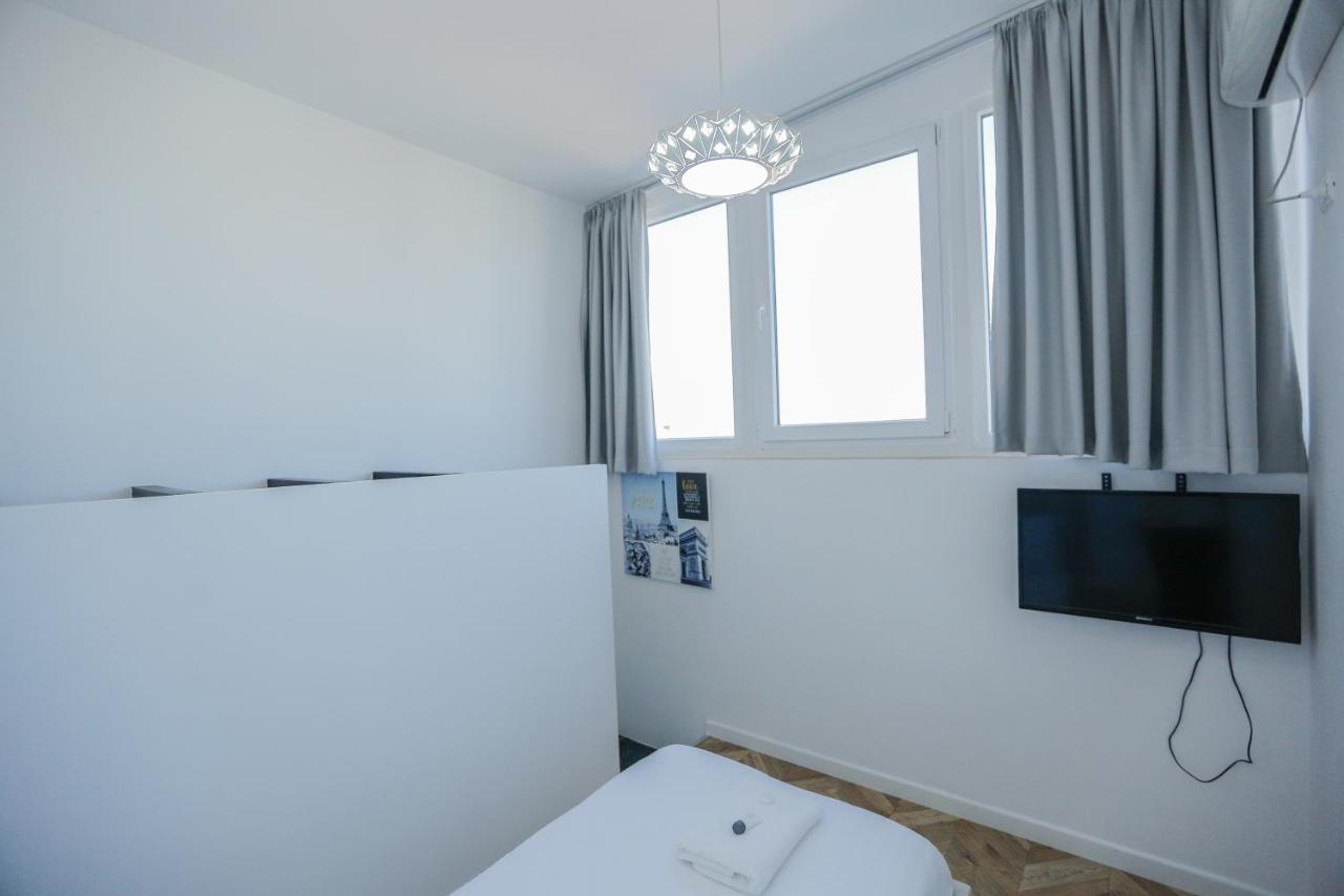 Miku Apartments-Luxury City View At Wilson Square تيرانا المظهر الخارجي الصورة