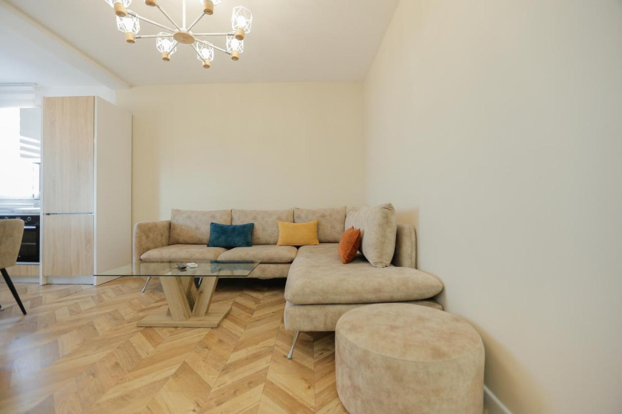 Miku Apartments-Luxury City View At Wilson Square تيرانا المظهر الخارجي الصورة