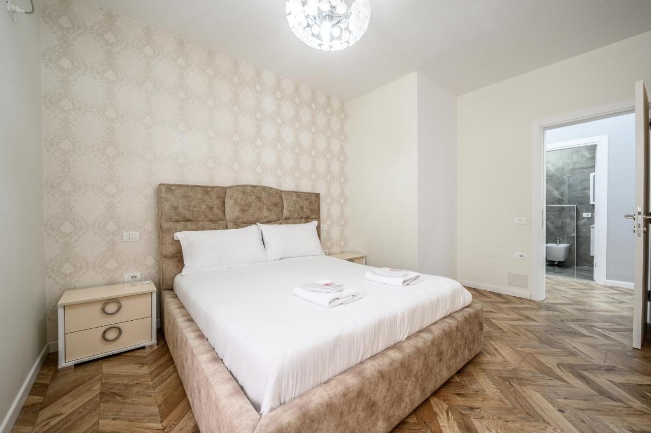 Miku Apartments-Luxury City View At Wilson Square تيرانا المظهر الخارجي الصورة